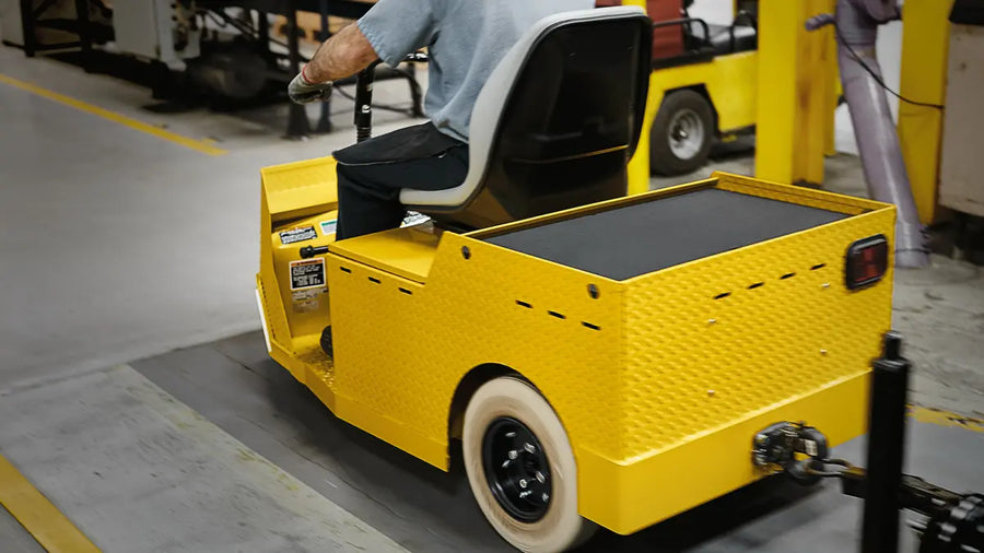 4.9-Sq-Ft Cargo Deck