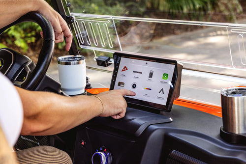 Apple CarPlay / Android Auto
